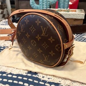 Louis Vuitton Boite Chapeau Bag Monogram PM